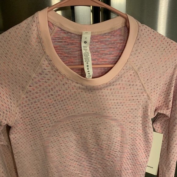 Lululemon Swiftly Tech Longsleeve NWT - Picture 10 of 10